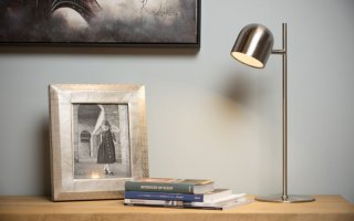 Настольные лампы в дизайне интерьера: советы по выбору