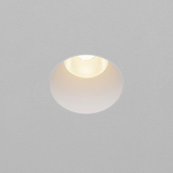 Светильник встраиваемый