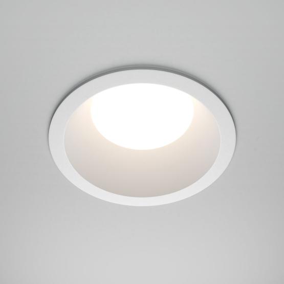 Светильник встраиваемый